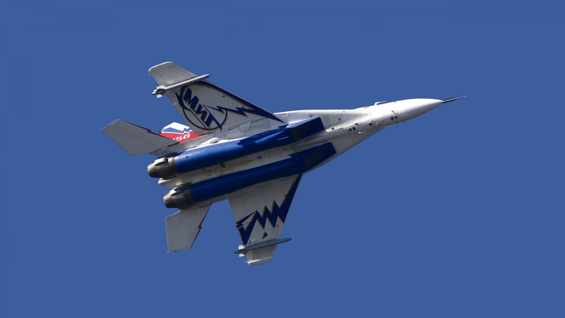 恩多耶-布鲁阿尔突破自我刷新赛会纪录，布鲁诺·恩戈蒂