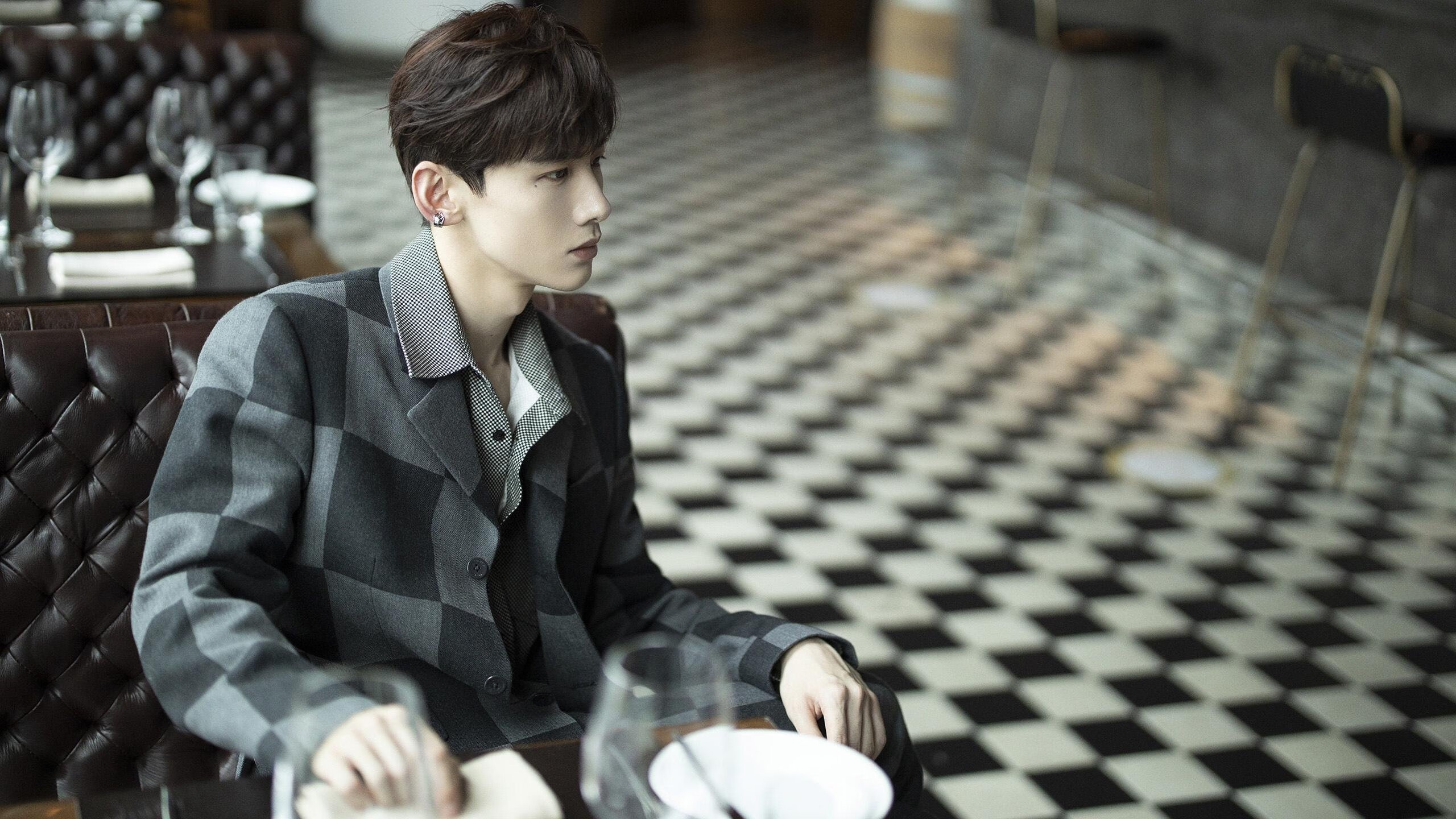 九游sports-欧洲杯战火争锋：战术创新引领新高潮，欧洲站杯